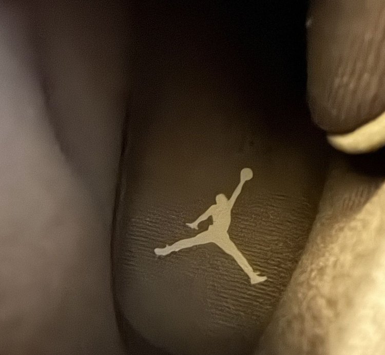Air Jordan 11 Retro Cool Grey Men Size 10