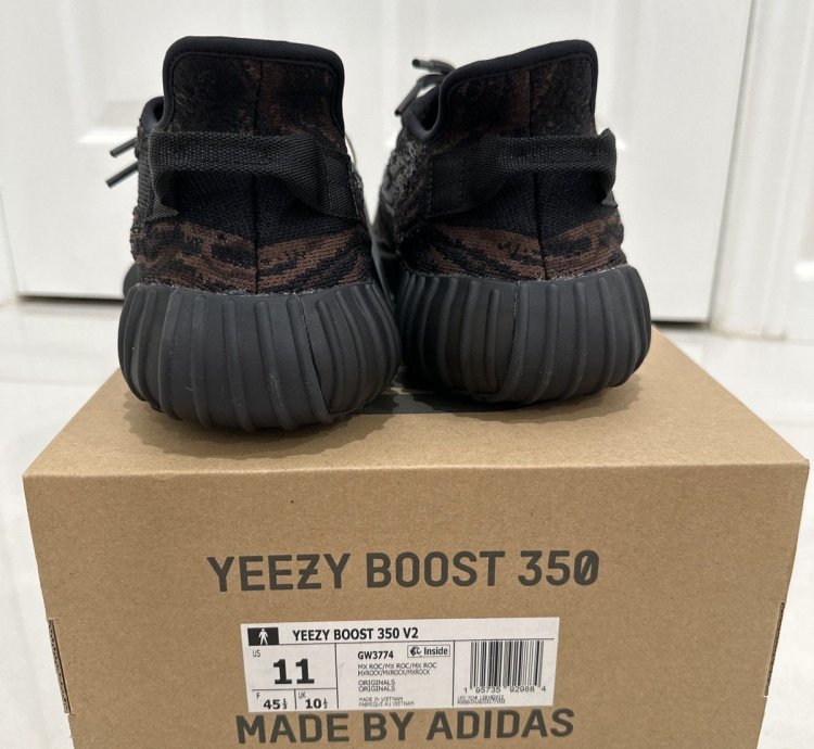 Yeezy Boost 350v2 Mx Rock
