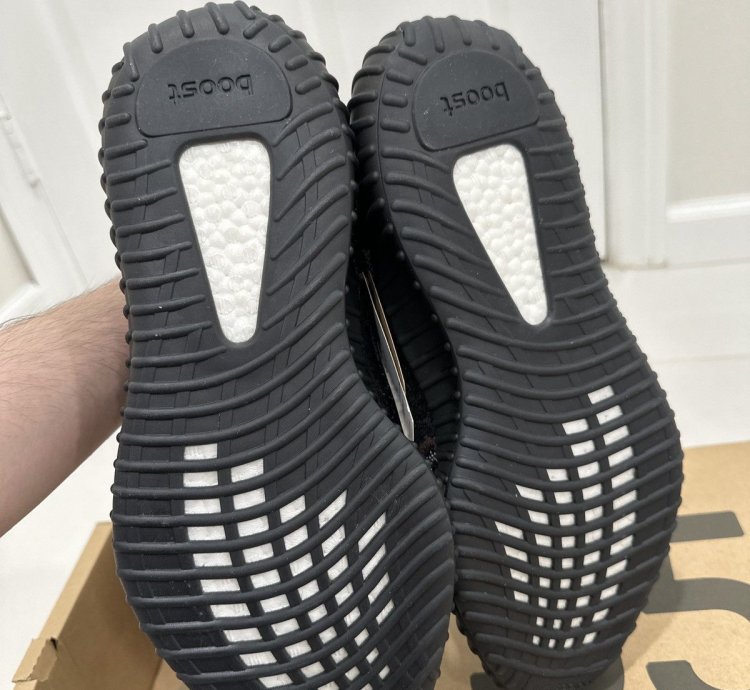 Yeezy Boost 350v2 Mx Rock