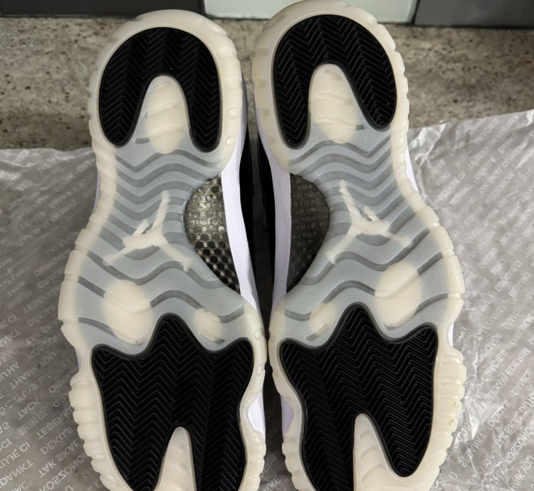 Air Jordan 11 Retro Gratitude Defining Moments