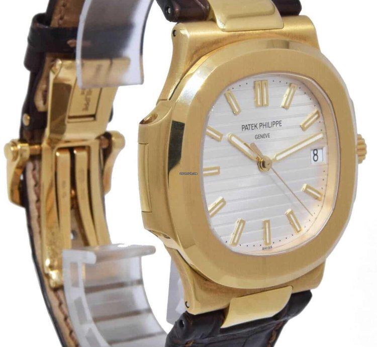 Patek Philippe Nautilus 5711 Nautilus 18k Yellow Gold Watch Box Archival Document 5711j