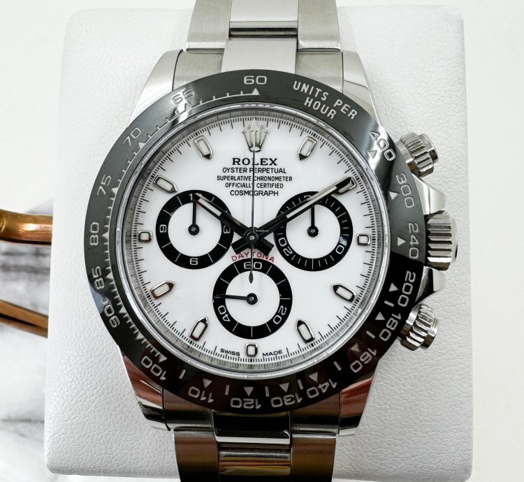 Rolex Daytona Cosmograph Daytona 40mm Black Ceramic Bezel Stainless Steel White Dial 116500ln