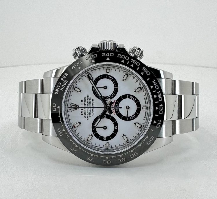 Rolex Daytona Cosmograph Daytona 40mm Black Ceramic Bezel Stainless Steel White Dial 116500ln