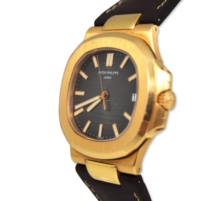 Patek Philippe Nautilus 5711 Rose Gold With Leather Strap 40mm