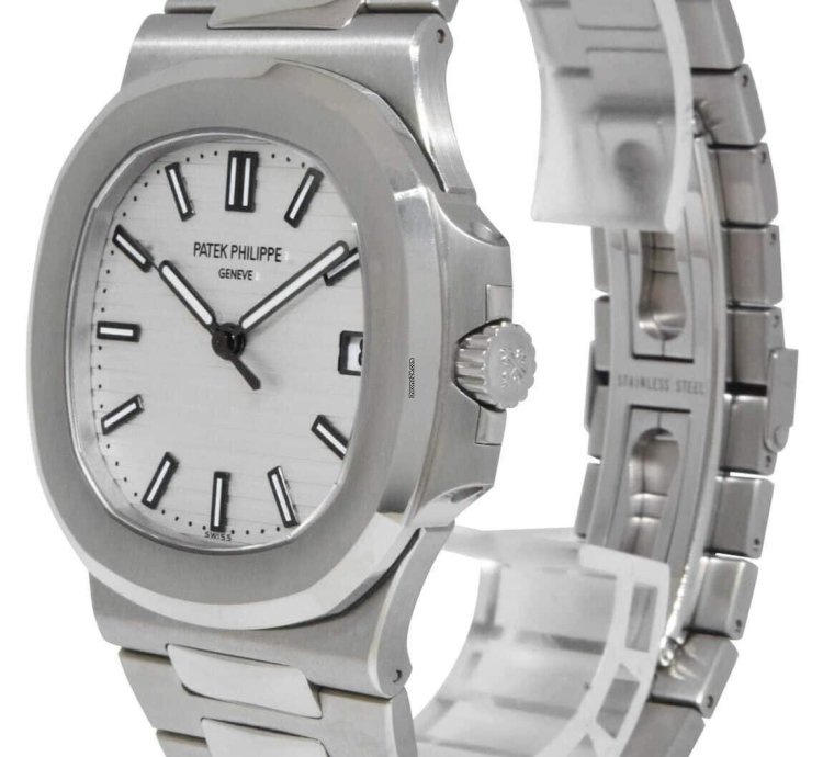 Patek Philippe Nautilus 5711 Steel Silver Dial Mens Watch 16 5711 1a