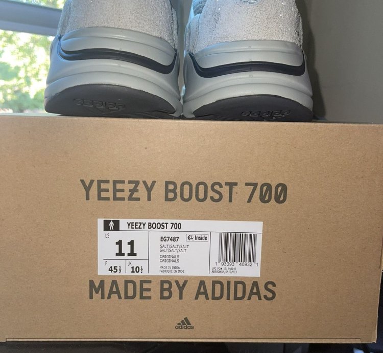 Yeezy Boost 700 Salt