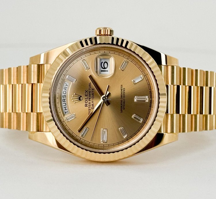 Rolex Day-date 40 40mm Fluted Bezel Yellow Gold Champagne Baguette Diamond Dial Presidential Band