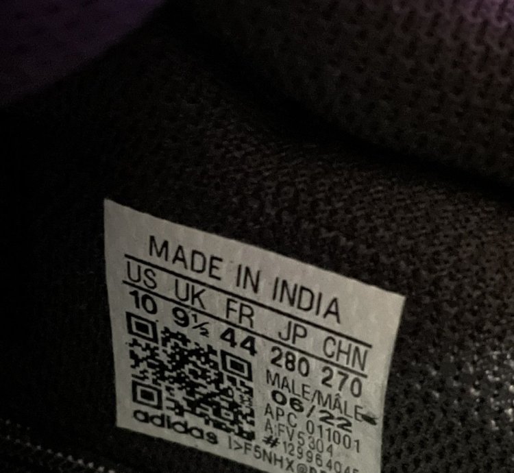 Yeezy Boost 700 Utility Black