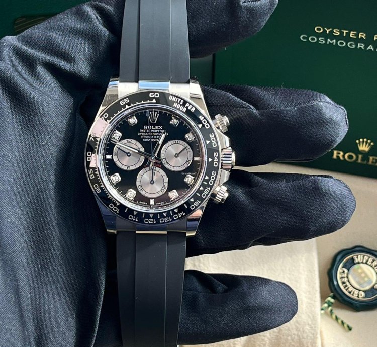 Rolex Daytona Cosmograph Daytona 40mm Diamond Dial White Gold Oysterflex Watch 126519