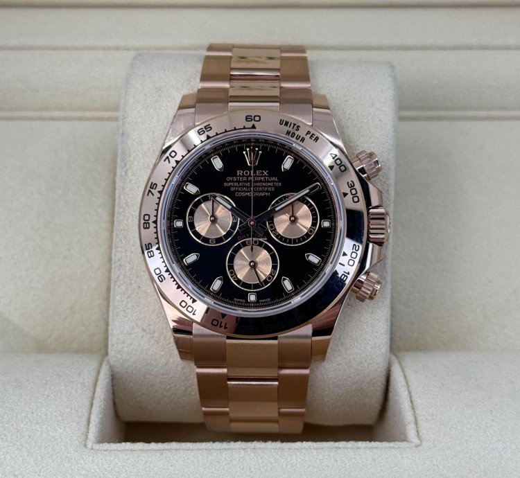 Rolex Daytona Cosmograph Daytona 40mm Everose Gold Black Index Dial 116505