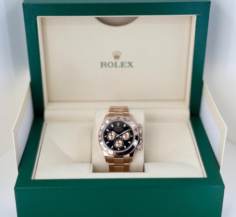 Rolex Daytona Cosmograph Daytona 40mm Everose Gold Black Index Dial 116505