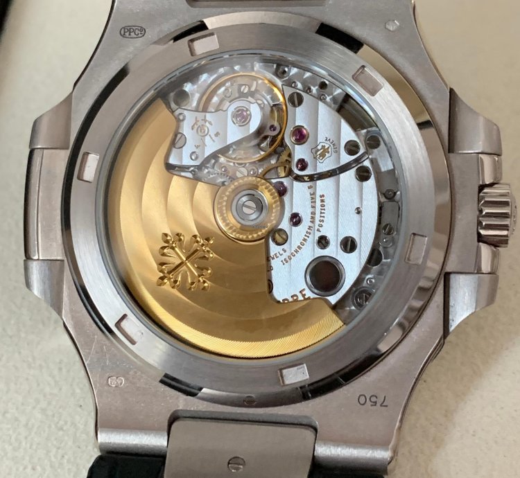 Patek Philippe Nautilus 5711g With Coat Of Arms Of Spain Royal Family Full Set 2009