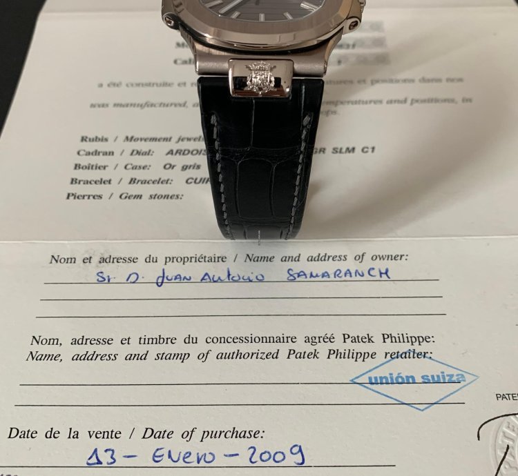 Patek Philippe Nautilus 5711g With Coat Of Arms Of Spain Royal Family Full Set 2009