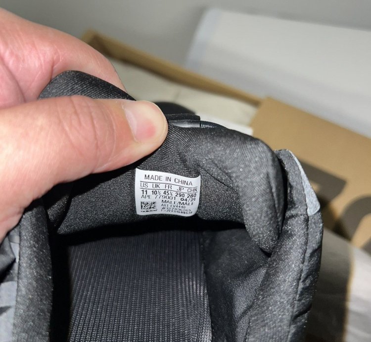 Yeezy Boost 700 V2vanta