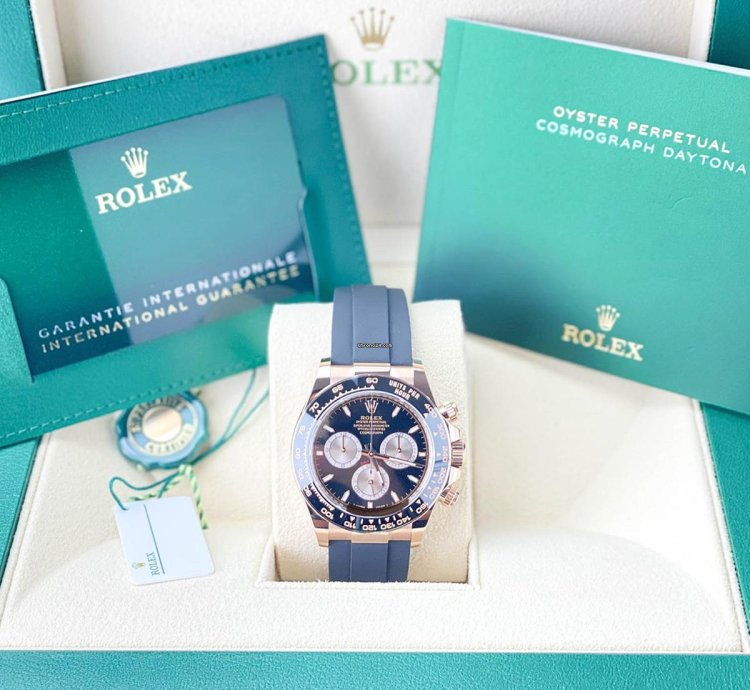 Rolex Daytona Cosmograph Daytona 40mm Everose Oysterflex Black Sundust