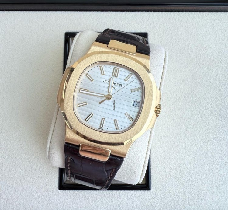 Patek Philippe Nautilus 5711j