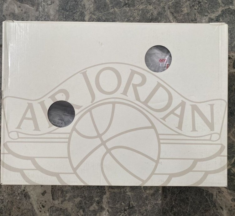 Air Jordan 2 Retro Low Black Varsity Royal