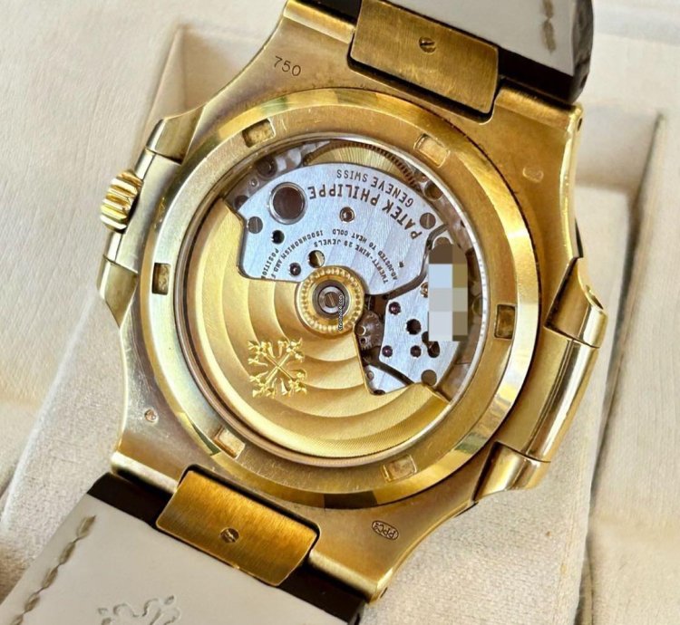 Patek Philippe Nautilus 5711j-001
