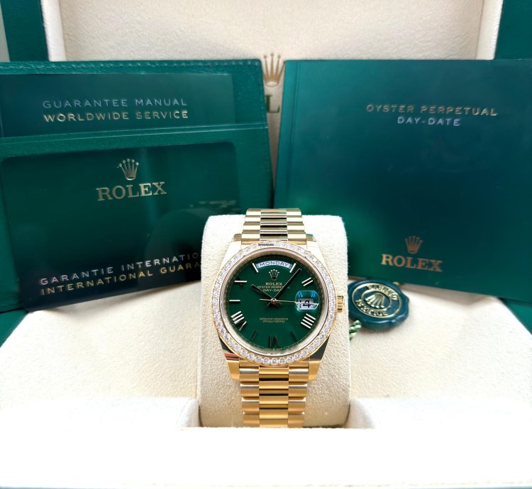 Rolex Day-date 40 40mm Green Roman Dial Diamond Bezel Yellow Gold Bracelet 228348rbr Unworn 2024