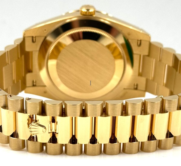 Rolex Day-date 40 40mm Green Roman Dial Diamond Bezel Yellow Gold Bracelet 228348rbr Unworn 2024
