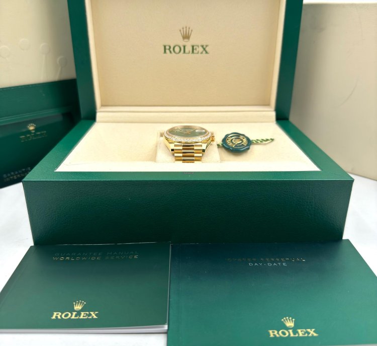 Rolex Day-date 40 40mm Green Roman Dial Diamond Bezel Yellow Gold Bracelet 228348rbr Unworn 2024