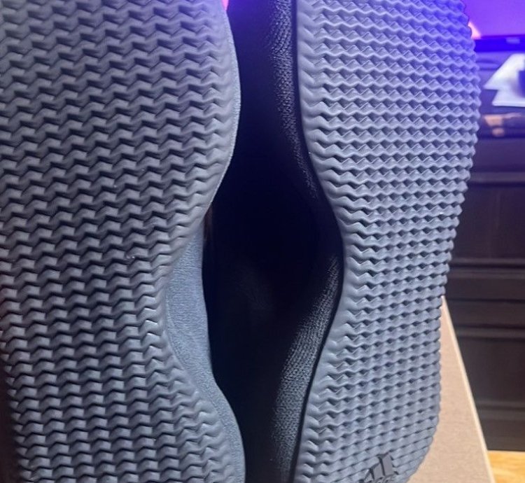 Yeezy Knit Rnr Fade Onyx