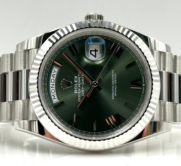 Rolex Day-date 40 40mm Green Roman Dial Platinum Bracelet 228236 Unworn 2024