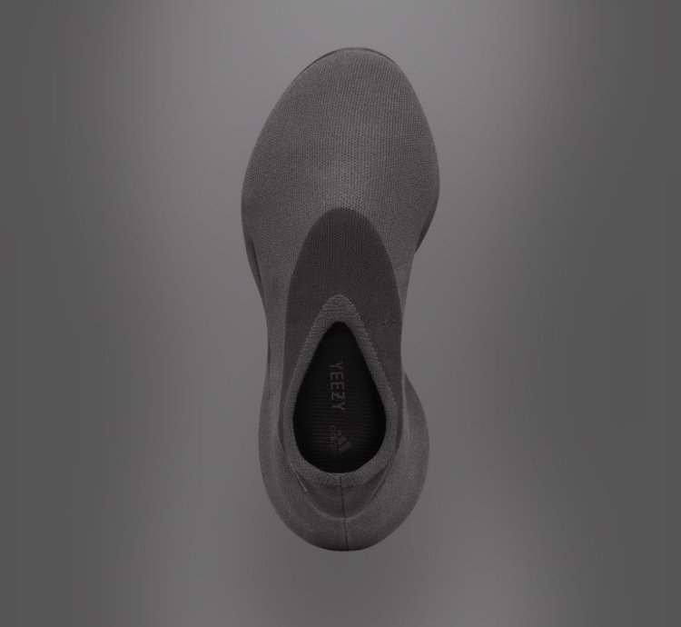 Yeezy Knit Runner Fade Onyx
