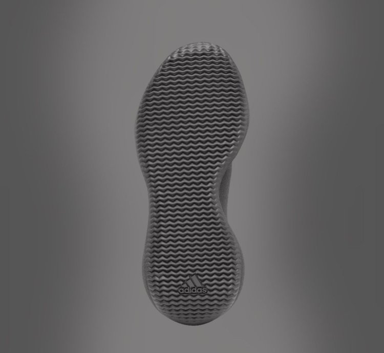 Yeezy Knit Runner Fade Onyx