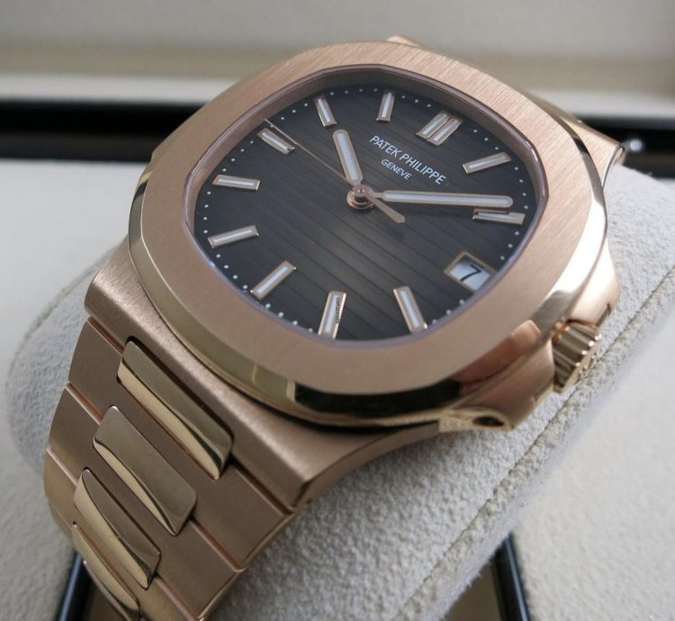 Patek Philippe Nautilus 5711r 2018 Gut Full Set 324 Sc