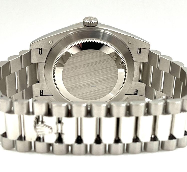 Rolex Day-date 40 40mm Ice Blue Roman Dial Platinum Bracelet 228236 Unworn 2024