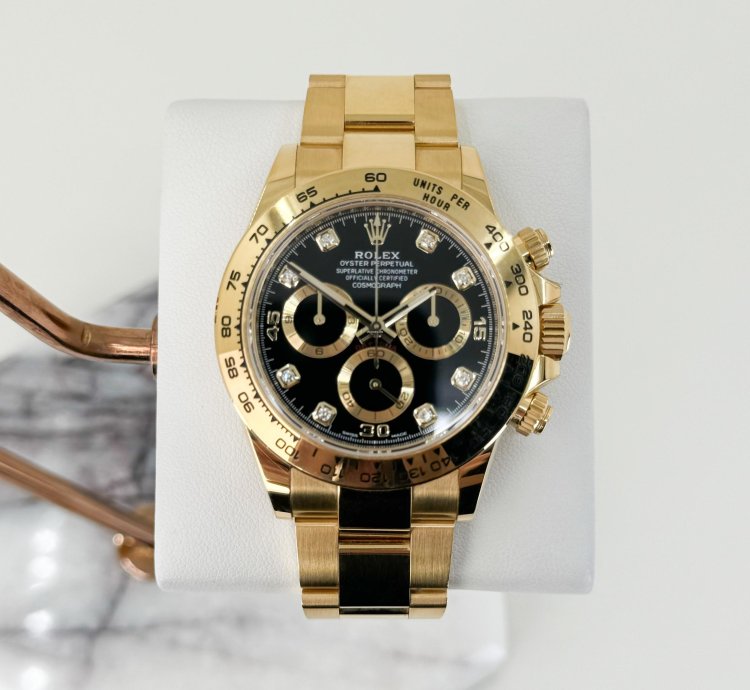 Rolex Daytona Cosmograph Daytona 40mm Yellow Gold Black Diamond Dial 116508