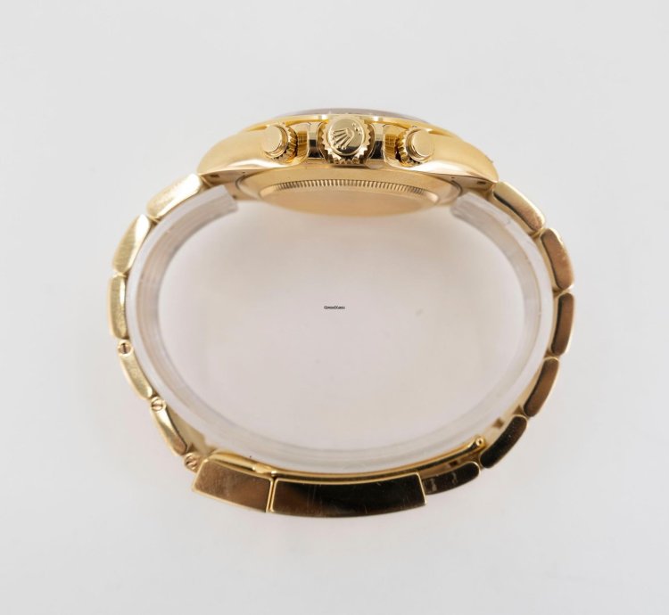 Rolex Daytona Cosmograph Daytona 40mm Yellow Gold Black Diamond Dial 116508