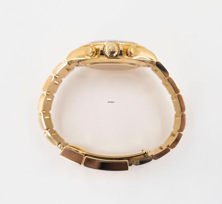 Rolex Daytona Cosmograph Daytona 40mm Yellow Gold Black Index Dial 116508