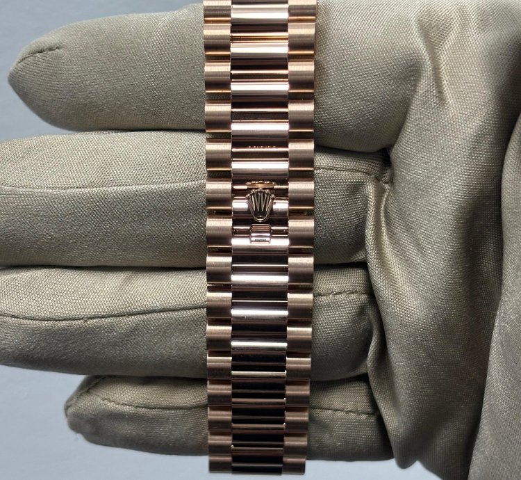 Rolex Day-date 40 40mm Olive 228235 New 2024