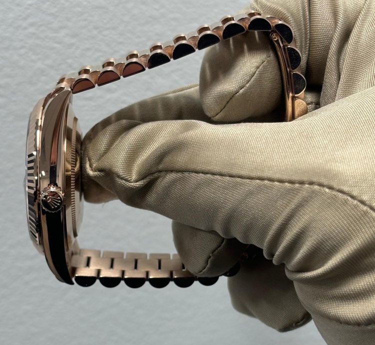 Rolex Day-date 40 40mm Olive 228235 New 2024