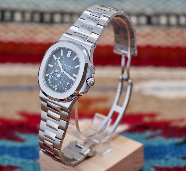 Patek Philippe Nautilus 5712 1a 2010