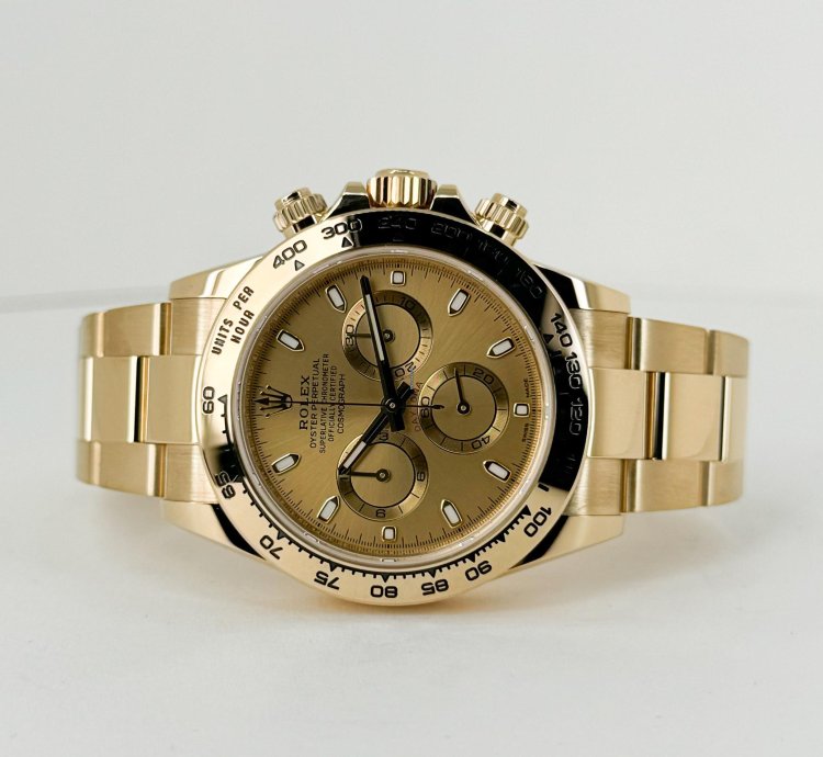 Rolex Daytona Cosmograph Daytona 40mm Yellow Gold Champagne Index Dial 116508