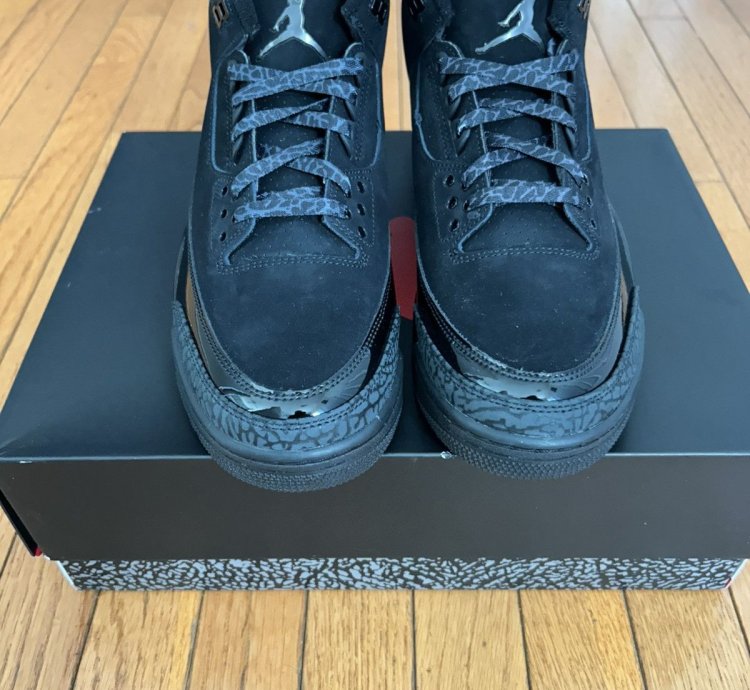 Air Jordan 3 Retro Blackcat
