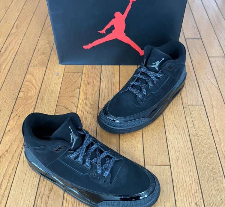 Air Jordan 3 Retro Blackcat