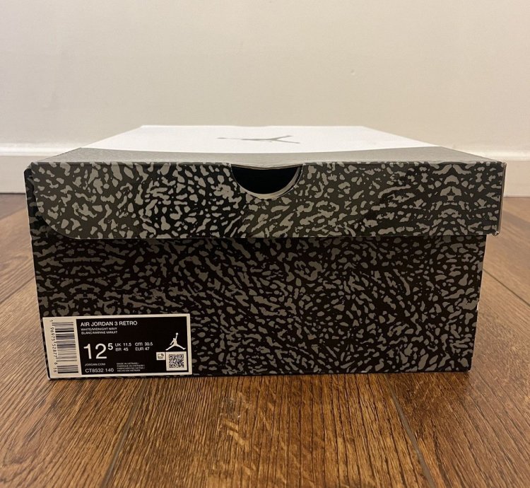 Air Jordan 3 Retro Midnight Navy