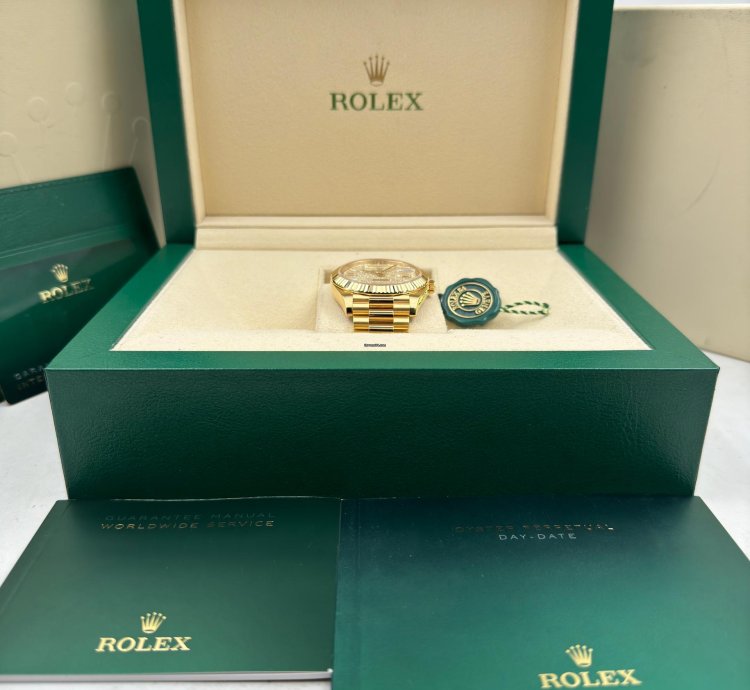 Rolex Day-date 40 40mm Pave Dial Yellow Gold Bracelet 228238 Unworn 2023