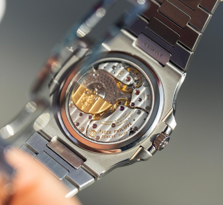 Patek Philippe Nautilus 5712 1a Tiffany Co