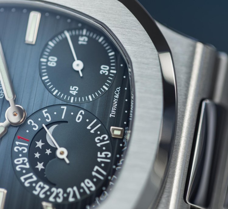 Patek Philippe Nautilus 5712 1a Tiffany Co