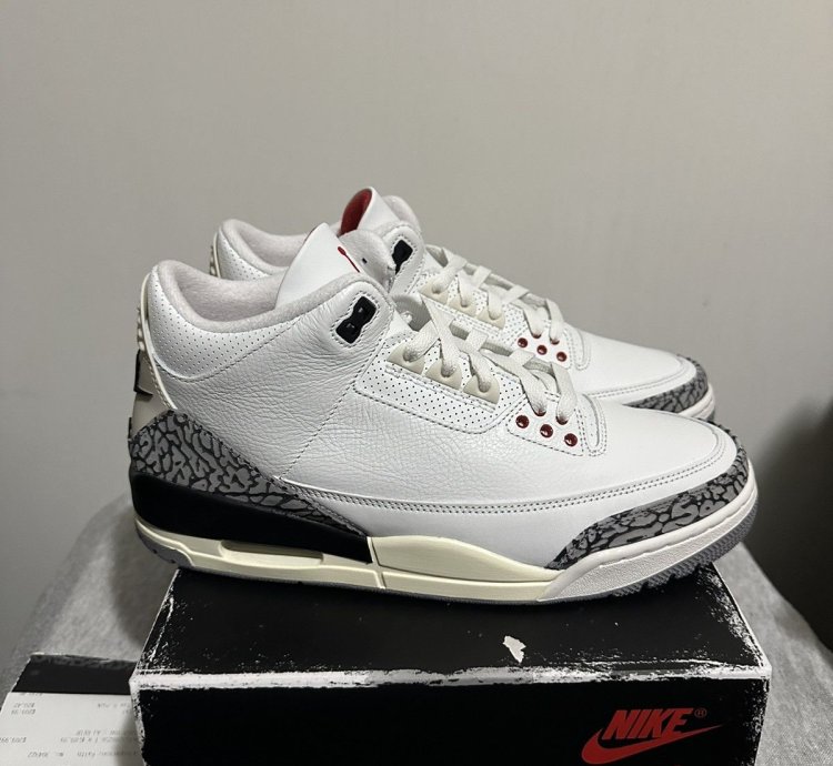 Air Jordan 3 Retro White Cement