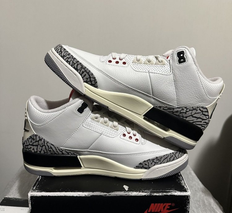 Air Jordan 3 Retro White Cement