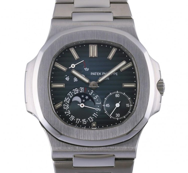 Patek Philippe Nautilus 5712 1a-001 Automatic Steel Good
