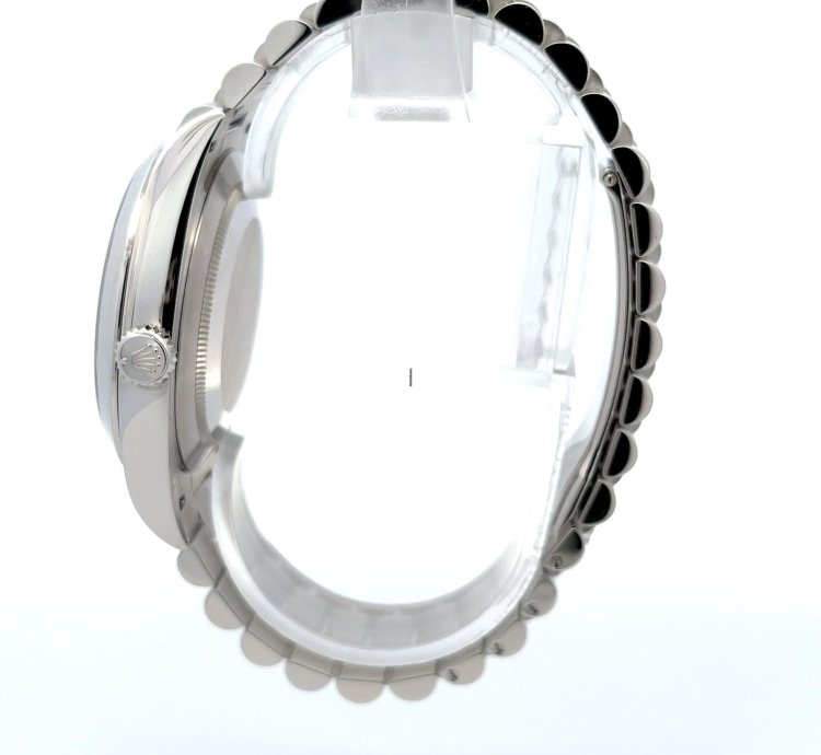Rolex Day-date 40 40mm Platinum President Black Baguette Diamond Dial