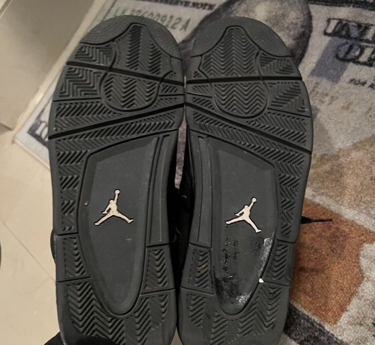 Air Jordan 4 Black Cat 2020