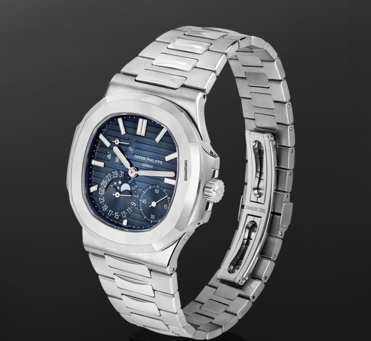 Patek Philippe Nautilus 5712 1a-001 Moonphase Steel Blue-black Index Dial 40 Mm